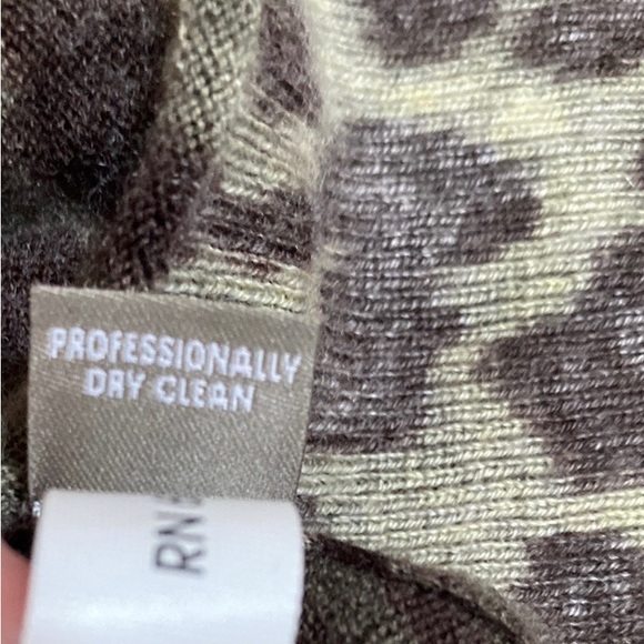 NEIMAN MARCUS CASHMERE COLLECTION Button down sweater jacket 3/4 sleeves size XL - Picture 11 of 16